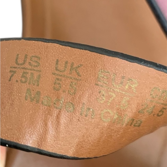 NWOT Pink Naturalizer Strappy Sandals - Picture 7 of 8